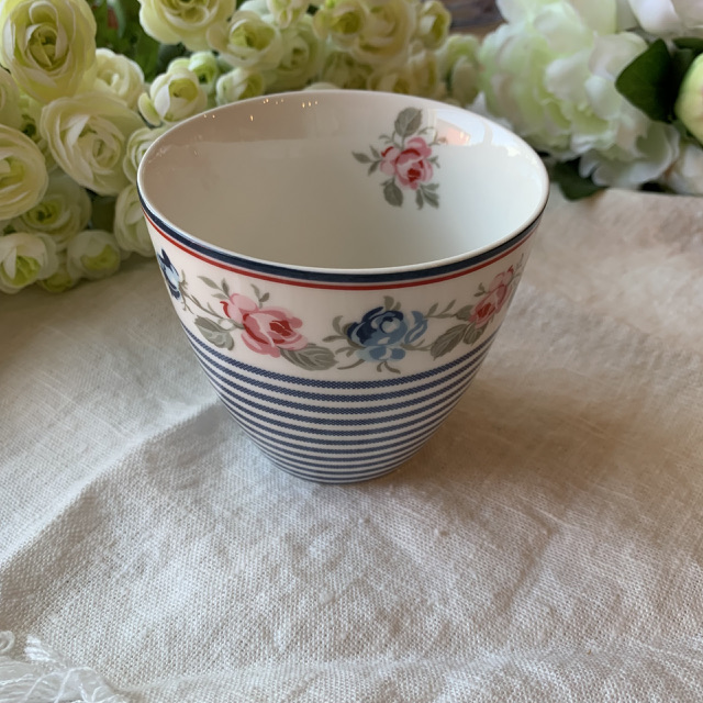 Lattecup Hailey striped white
