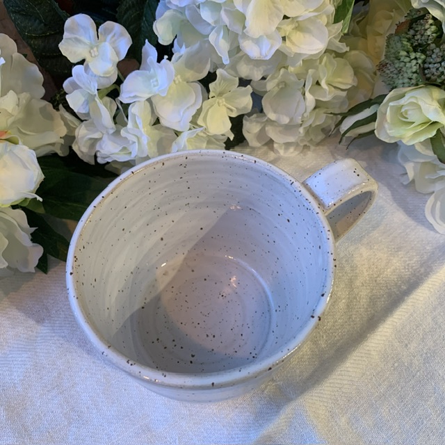 Handdrejad Tekopp ”Vit chamotte'' Sundboden Design - Bild 9