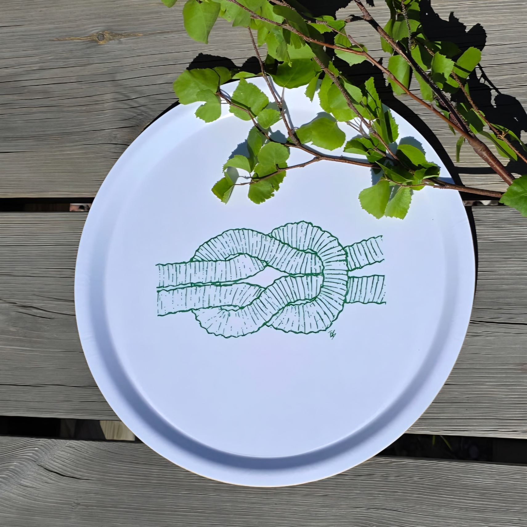 Bricka ''Råbandsknop grön” 31cm Sundboden Design