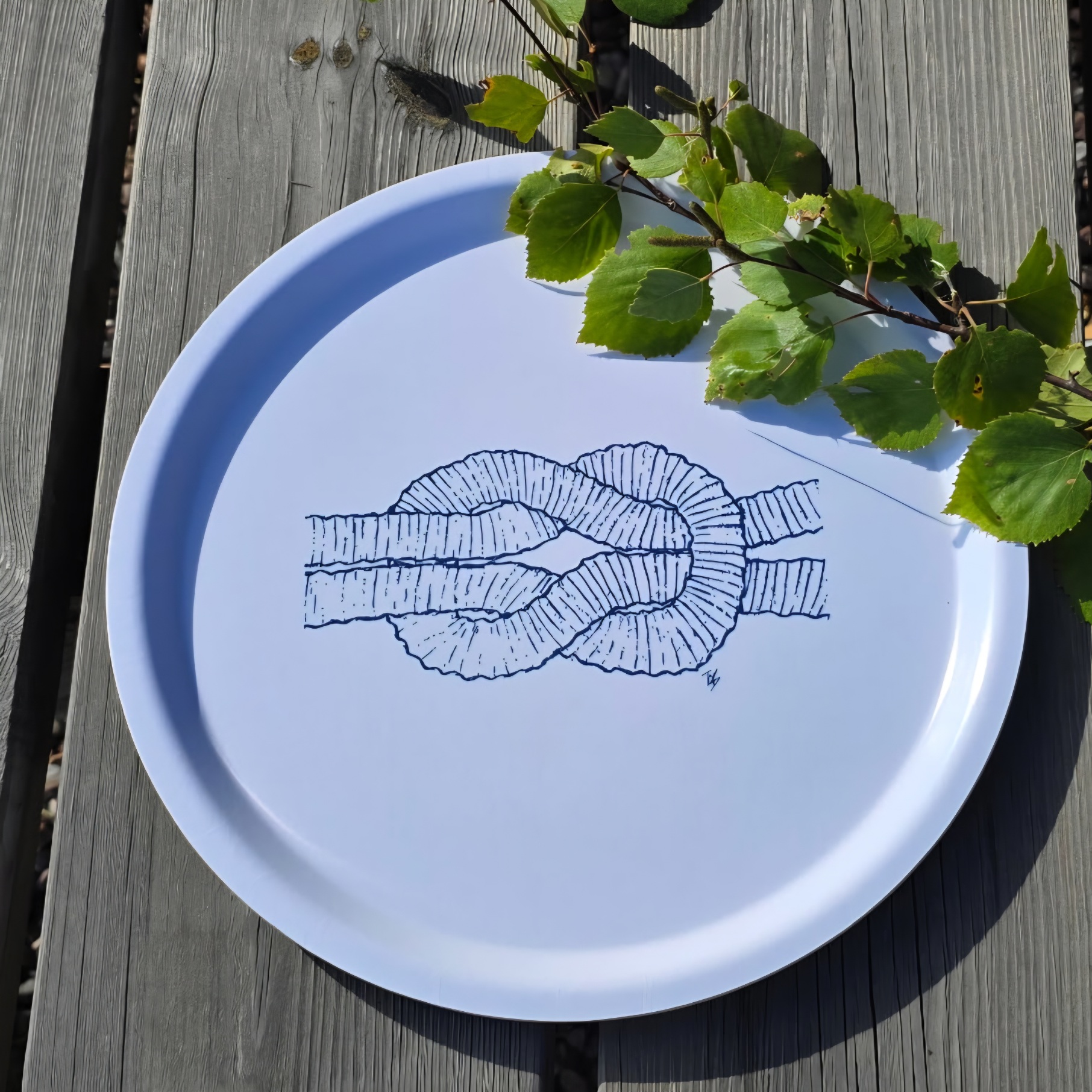 Bricka ''Råbandsknop blå” 31cm Sundboden Design